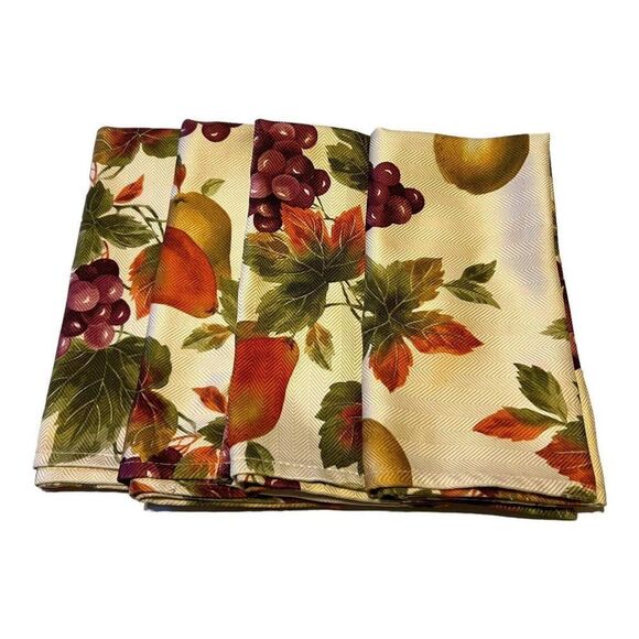 Fruit Print Cloth Napkins Set Of 4 18" Grapes Pears Pomegranate Traditional Fall - Picture 1 of 7